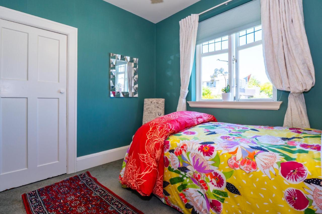 The Ocean Breeze Cbd Bed and Breakfast Timaru Eksteriør billede
