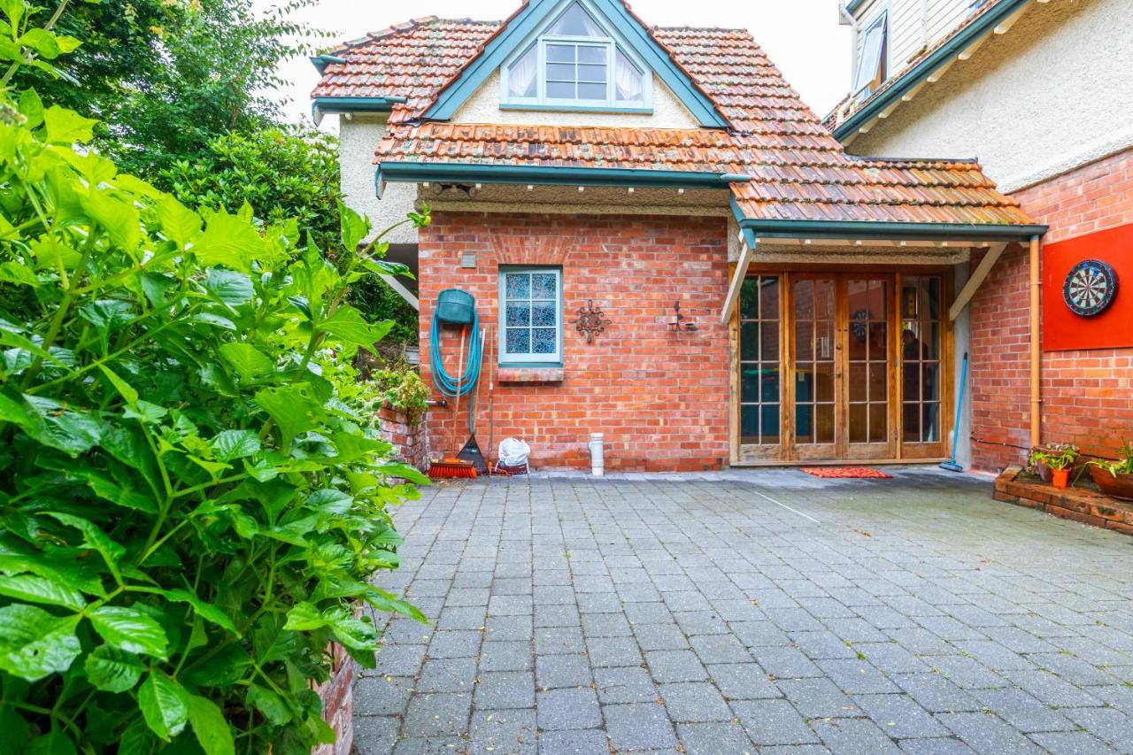 The Ocean Breeze Cbd Bed and Breakfast Timaru Eksteriør billede